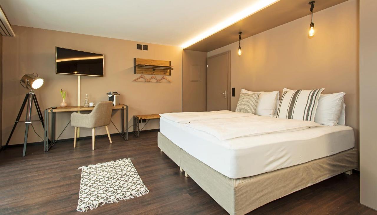 Hotel 2B Sciaffusa Esterno foto